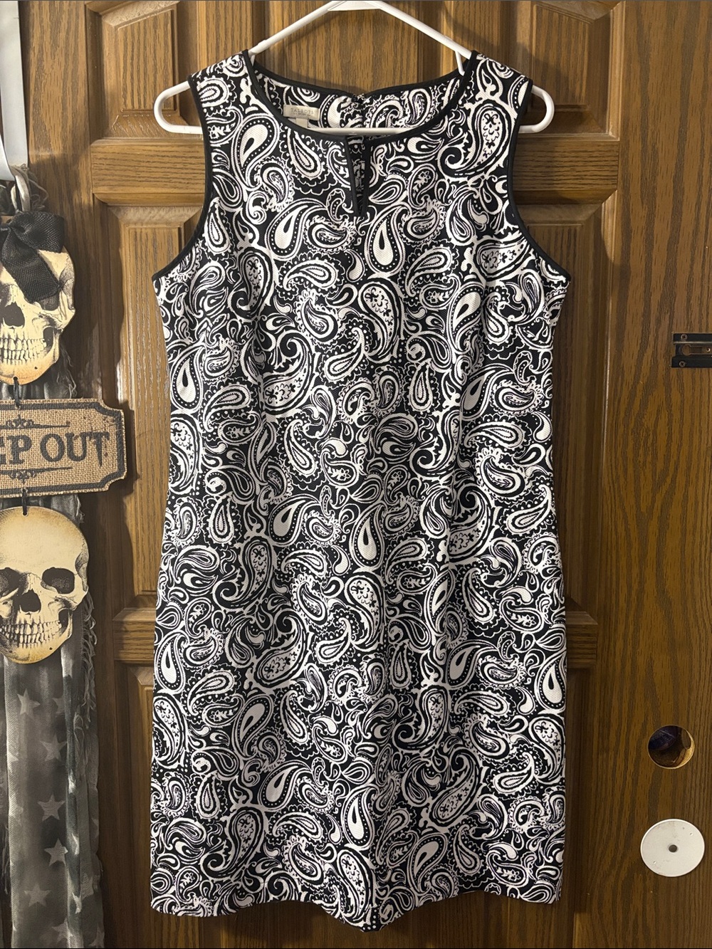 Talbots Black and White Paisley Sleeveless Midi Dress